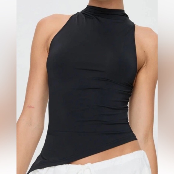 Princess Polly Till Next Time Twist Back Asymmetric Tank Top size 4 - Picture 3 of 8